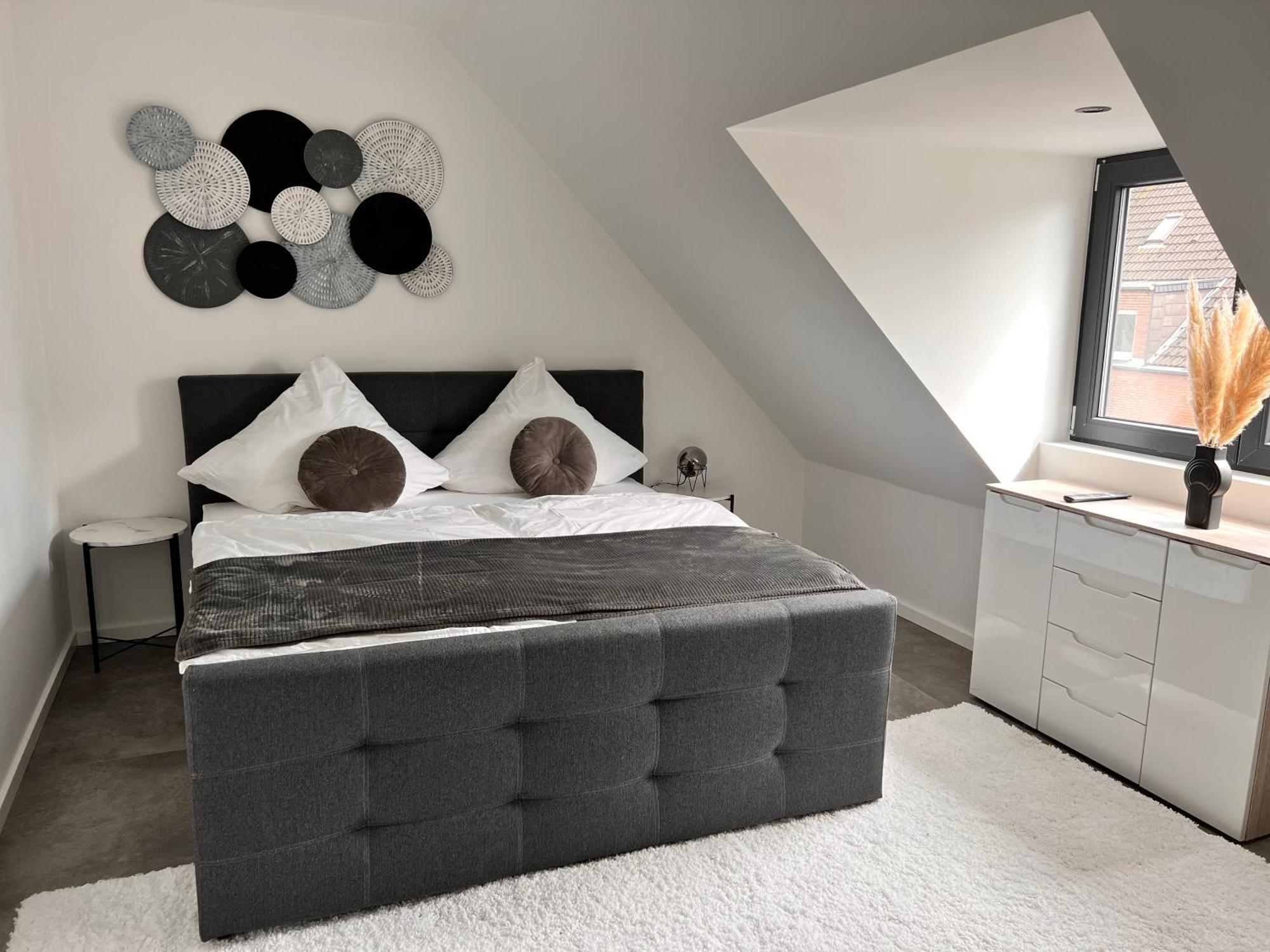 Neubau Maisonette 2,5 Monchengladbach